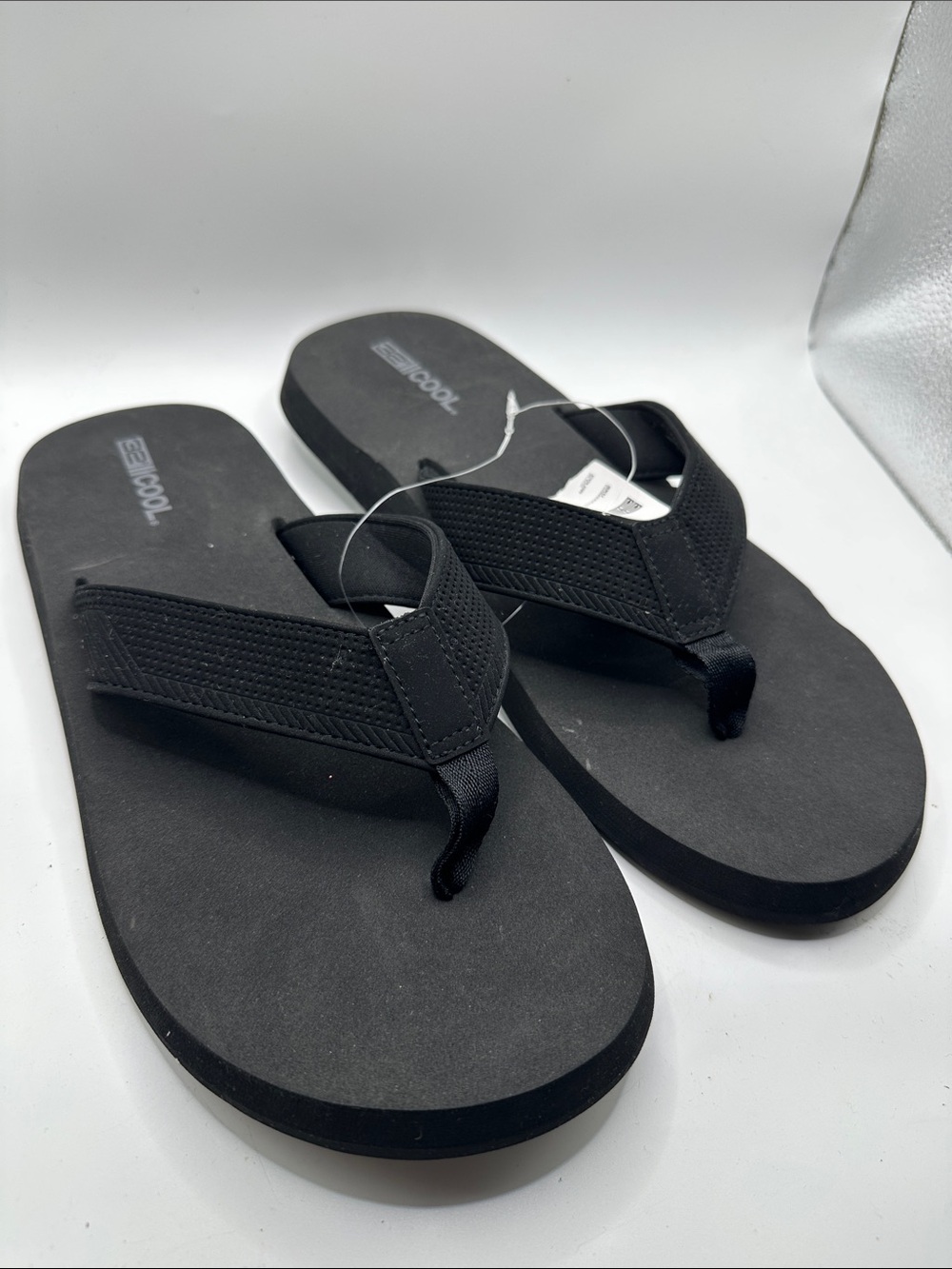 Men's Black Foam Flip-Flop Sandals with Cushioned Straps size 9-10 NWT